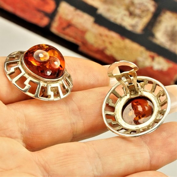 LARGE BALTIC AMBER CABOCHONS 925 SILVER CLIP ON ROUND EARRINGS, GIFT FOR WOMEN - Picture 5 of 9